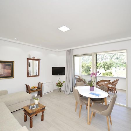 P&I Apartments Jadranska 74,Dobrota 科托尔 外观 照片